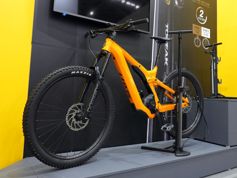 Topeak floor pump work stand