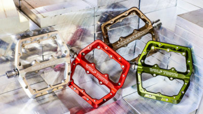 Wolf Tooth Adds Four Colors to Waveform Flat Pedal Lineup
