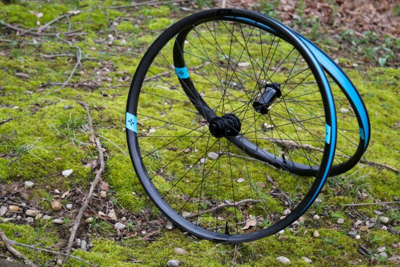 Forge+Bond 30 EM 29 Wheel set
