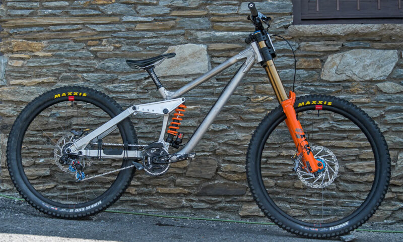 Neko Mulally Frameworks Racing DH bike project, original all-alloy aluminum prototype