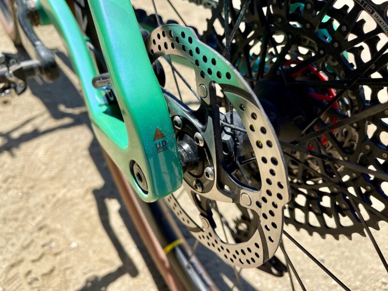 Pro Bike Check Silvia Blunks RockRider with Protoype Manitou fork dropout