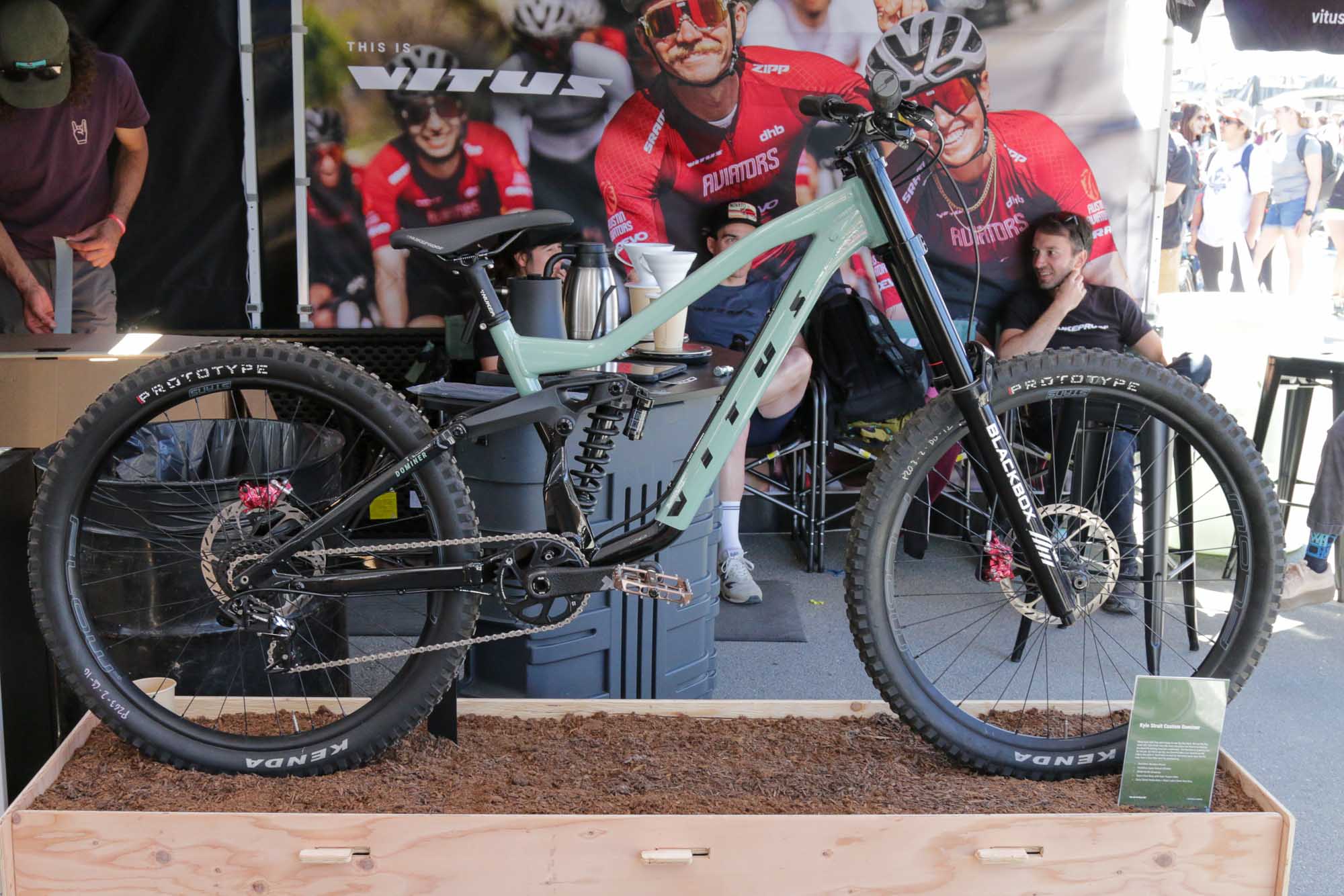 Kyle Strait Vitus Dominer