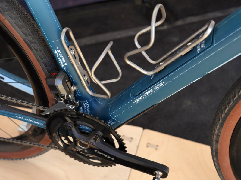 Alexey Vermeulen's custom painted ENVE mod gravel bike