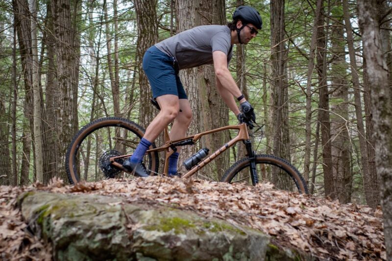 Pinebury short jersey mtb out of saddle
