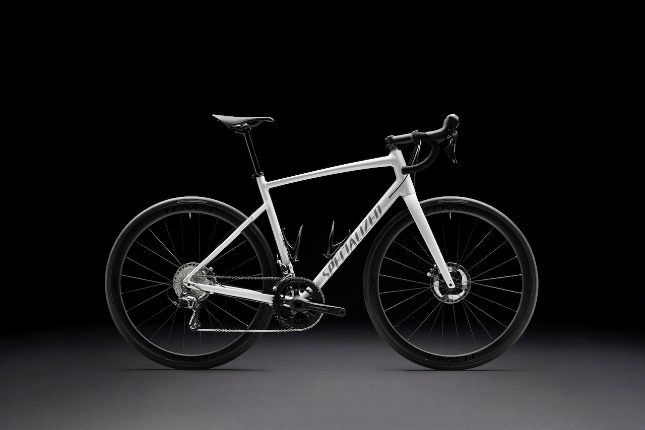 Specialized-Allez-E5-DoveGray-PR-Image-Equipped