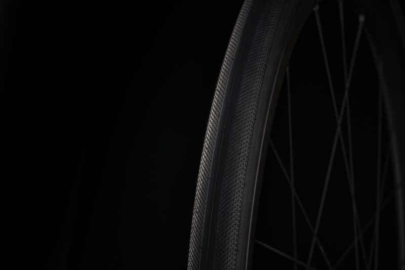 Specialized Mondo Tire tread close up