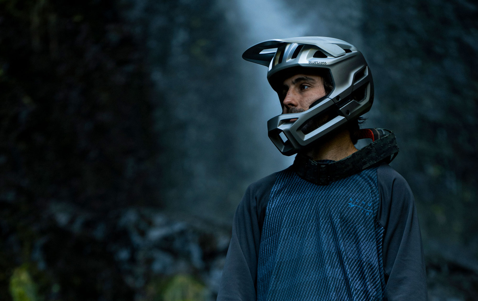 bluegrass vanguard helmet full face enduro lightweight