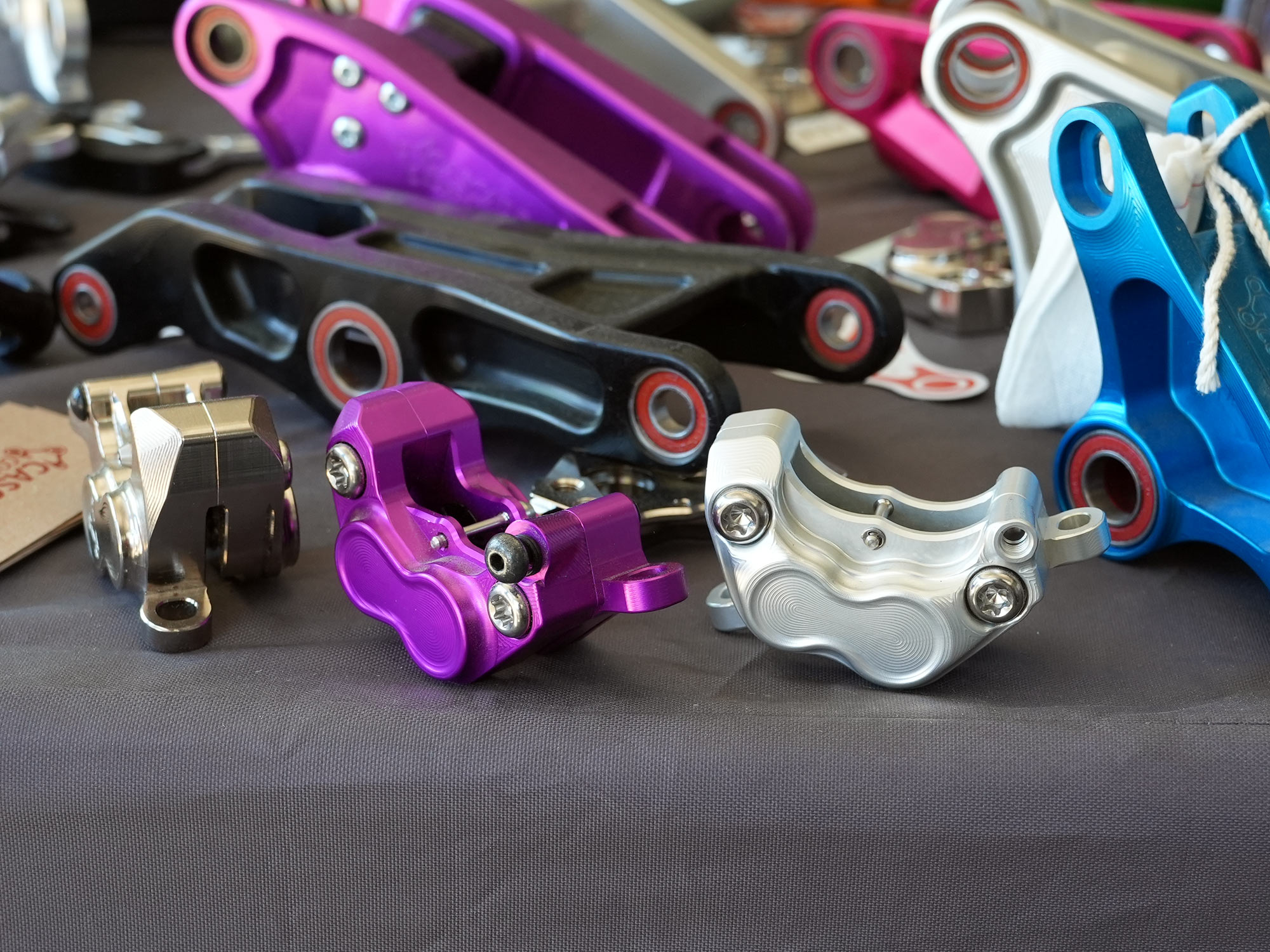 cascade components 4 piston brakes prototypes