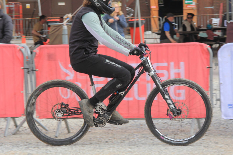 gamux sego gearbox belt drive prototype dh bike raced fort william bds 2023