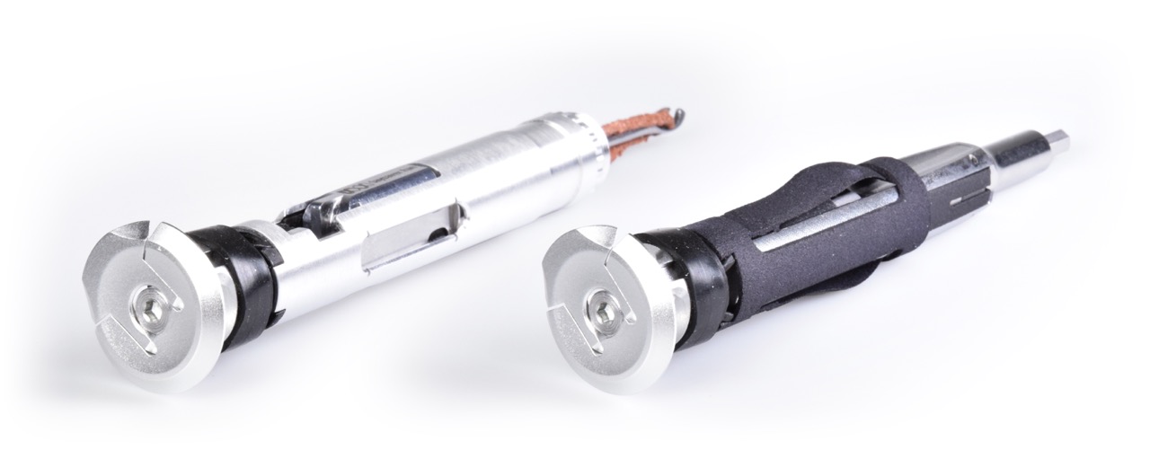 Daysaver Incredible Multitool with and without insert