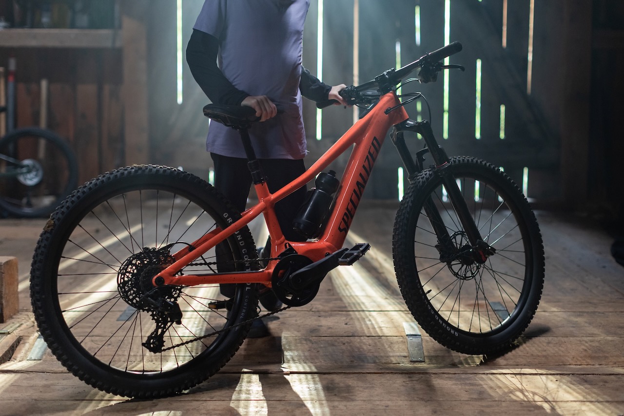 Specialized Turbo Levo SL Kids bike alone