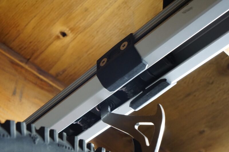 Stashed SpaceRail Storage System joining kit