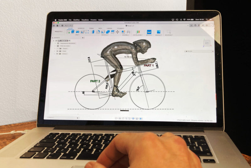 TRed X23 Swanigami individualized aerodynamics 3D-printed scandium aluminum alloy track bike prototype, rider+bike combo