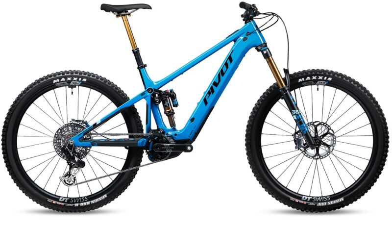 Pivot Shuttle AM