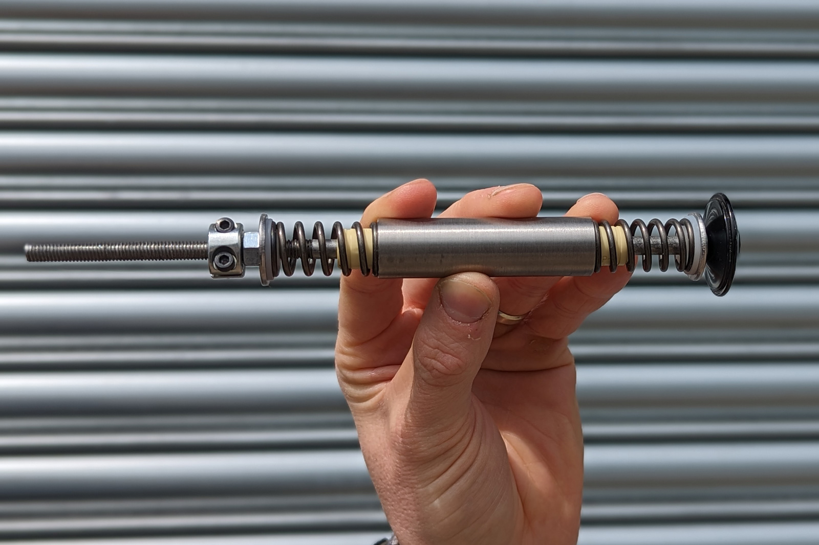 rimpact tuned mass damper mtb mountain biking prototype