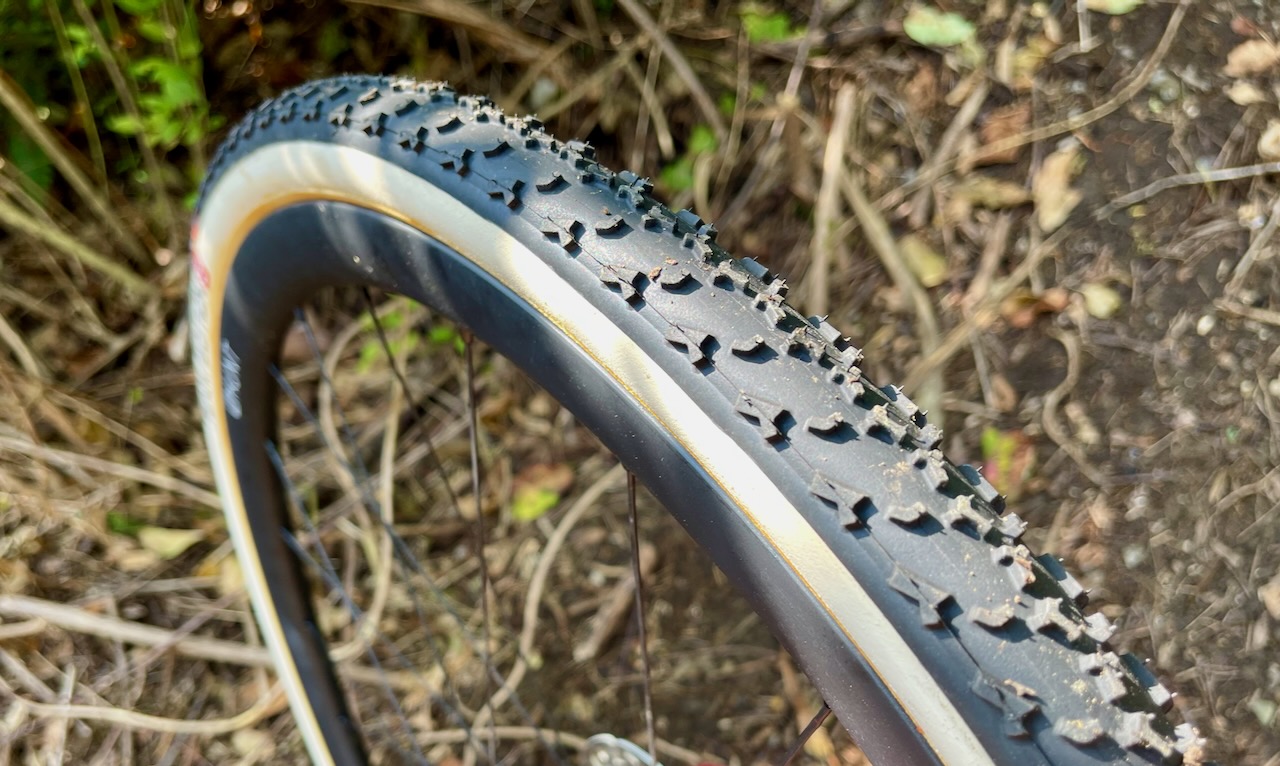 Challenge-Team-Edition-Flandrien-tubular-side