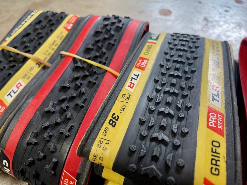 Challenge Tire Red SE TLR close up