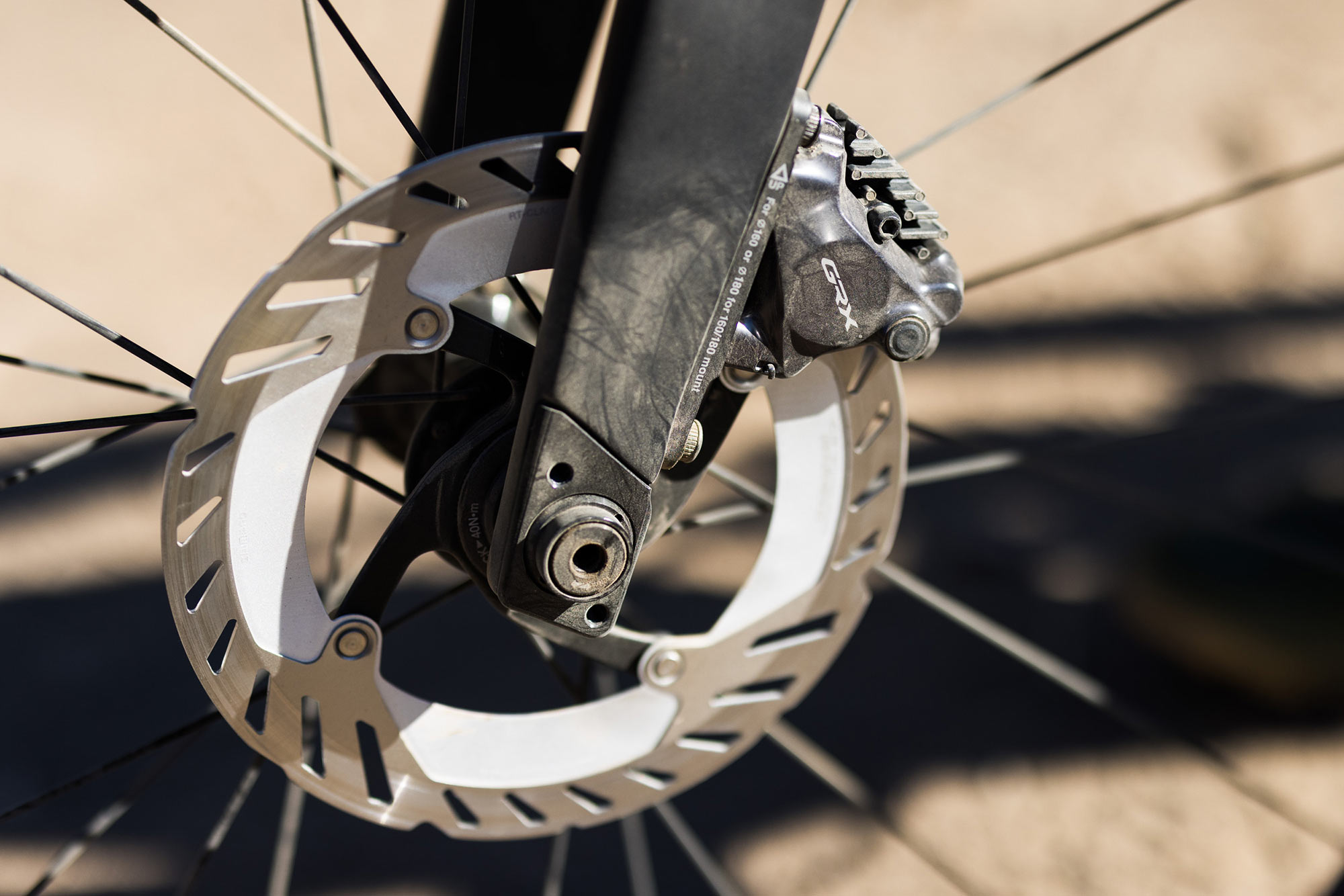 shimano GRX brake front caliper
