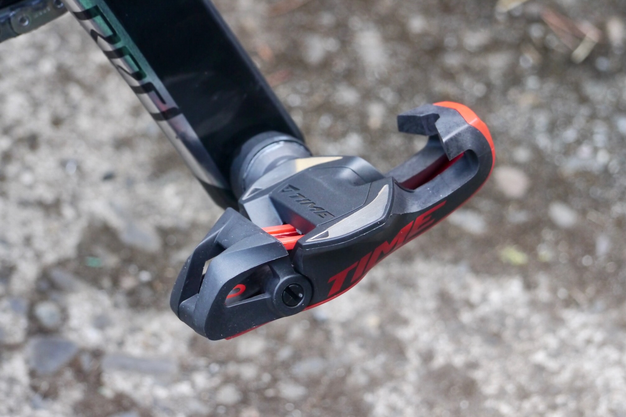 Time XPro 12 road bike pedals product detail shot
