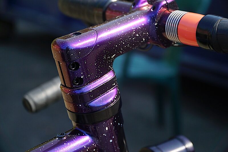 Flux Customs stem