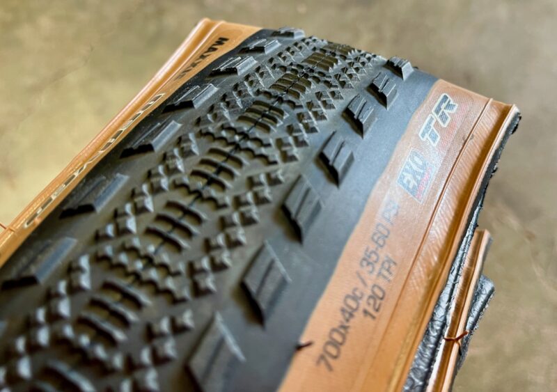 Maxxis Reaver tread