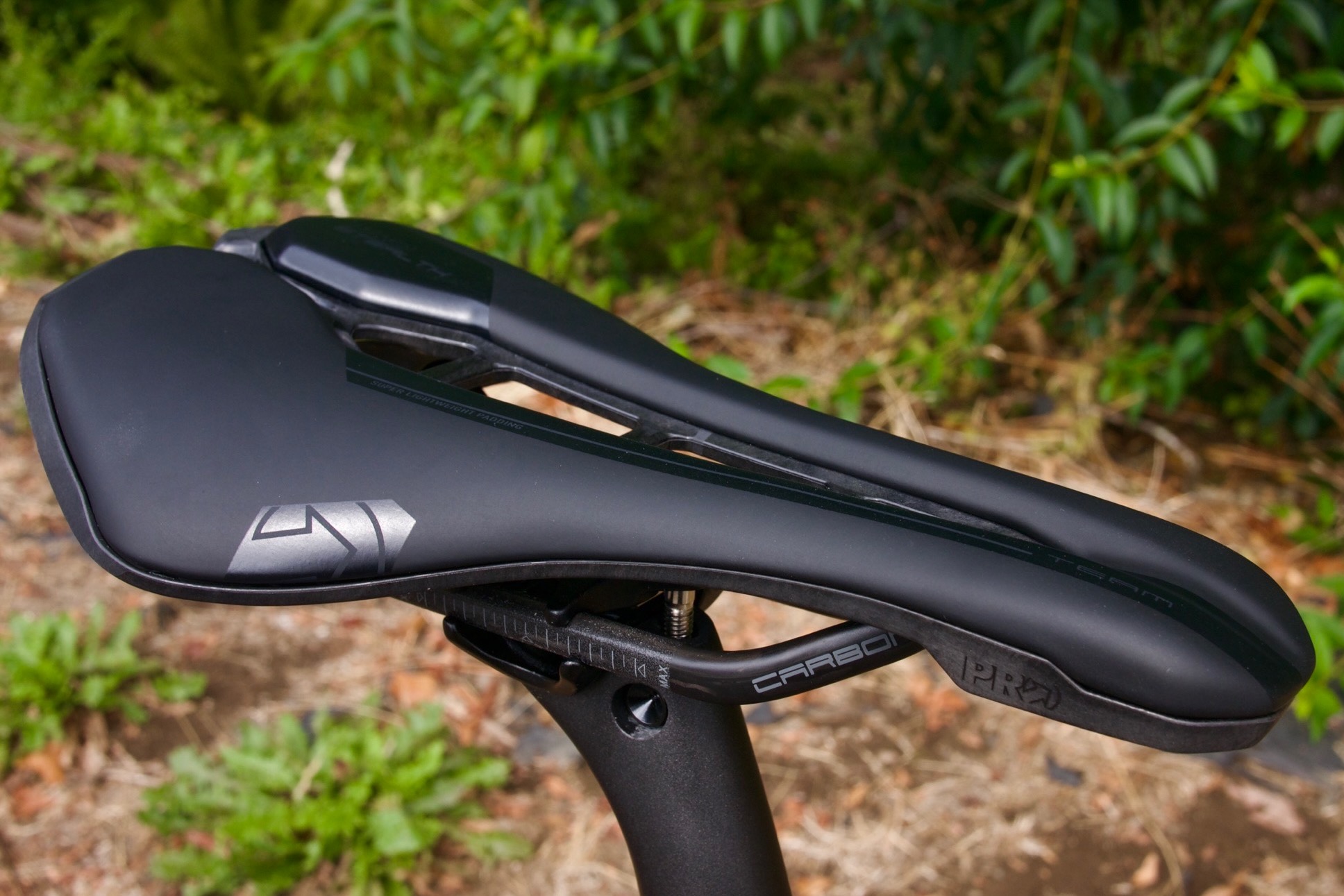 Detail shot of the PRO Stealth Team road bike saddle.