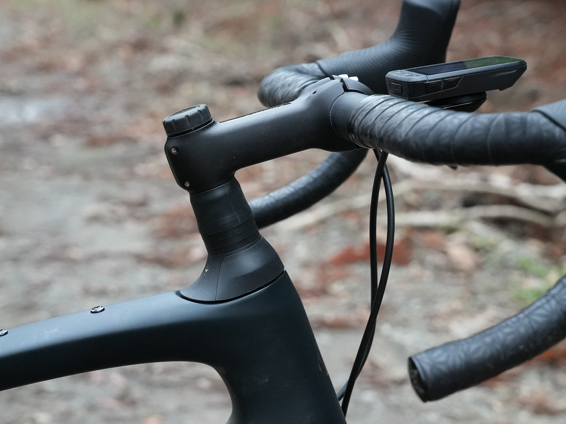 closeup details of specialized diverge str gravel bike