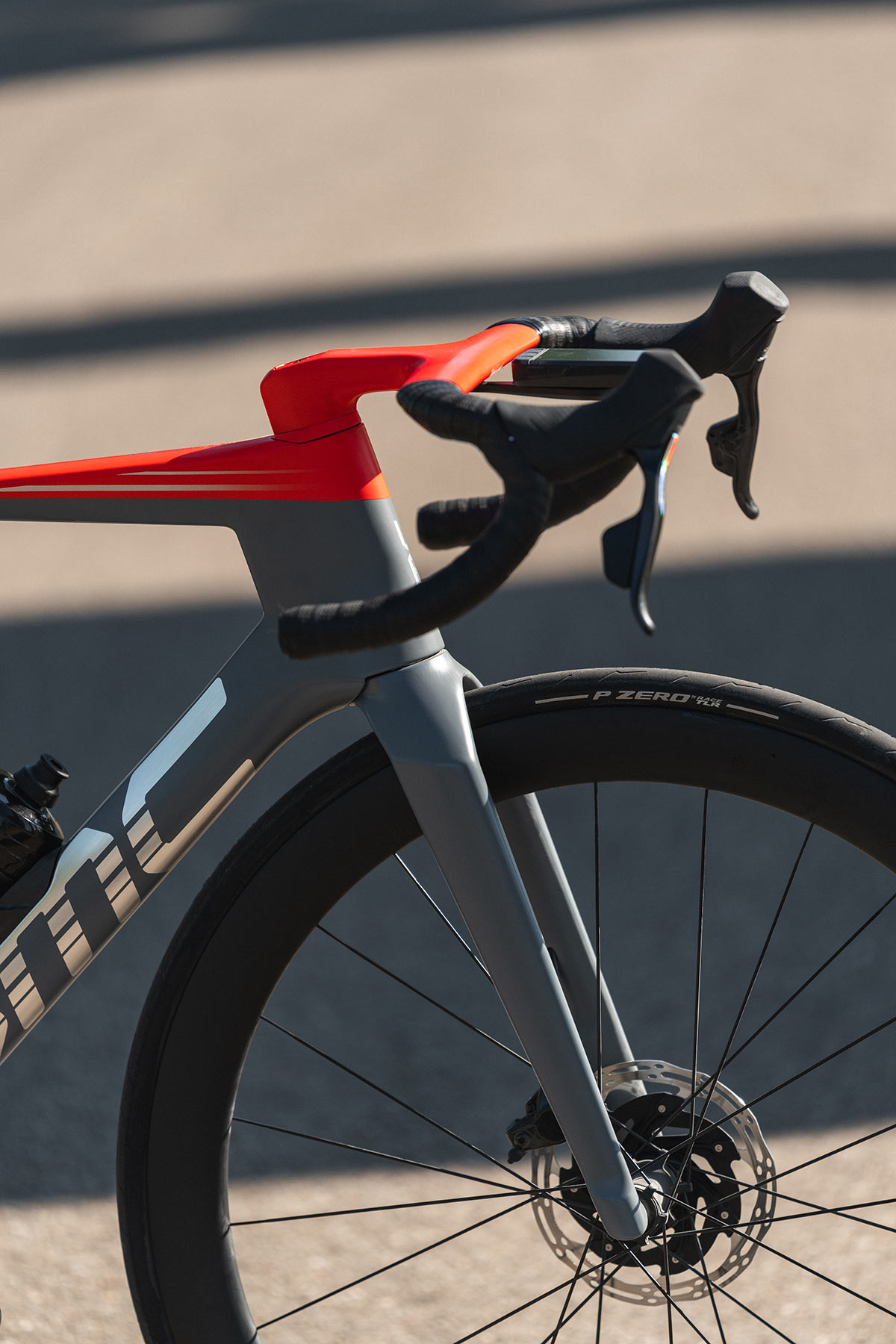 closeup details of bmc teammachine r racing road bike