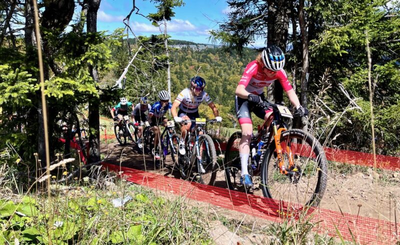 Pro Bike Check Evie Richards Trek SuperCaliber attacks