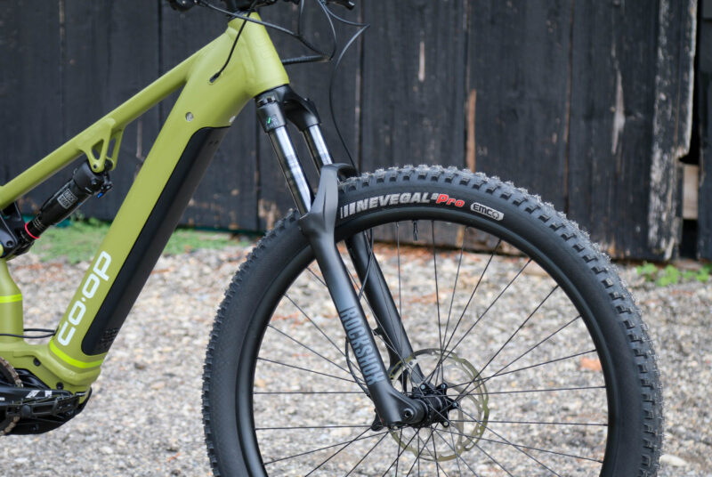 REI Co-Op Cycles e3.1 eMTB fork