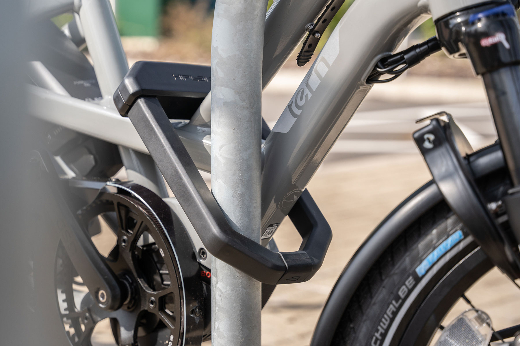 Hiplok 1000 Series anti-theft angle-grinder-resistant bike locks & wall/floor anchors, U-lock available now