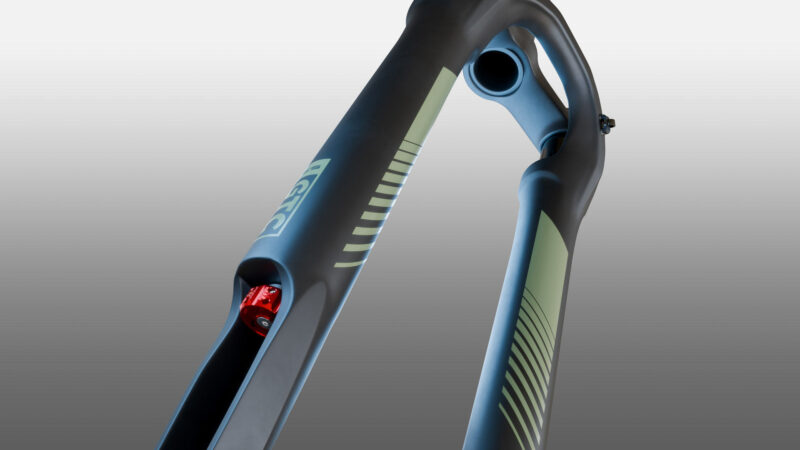 KS GTC gravel suspension fork closeup details