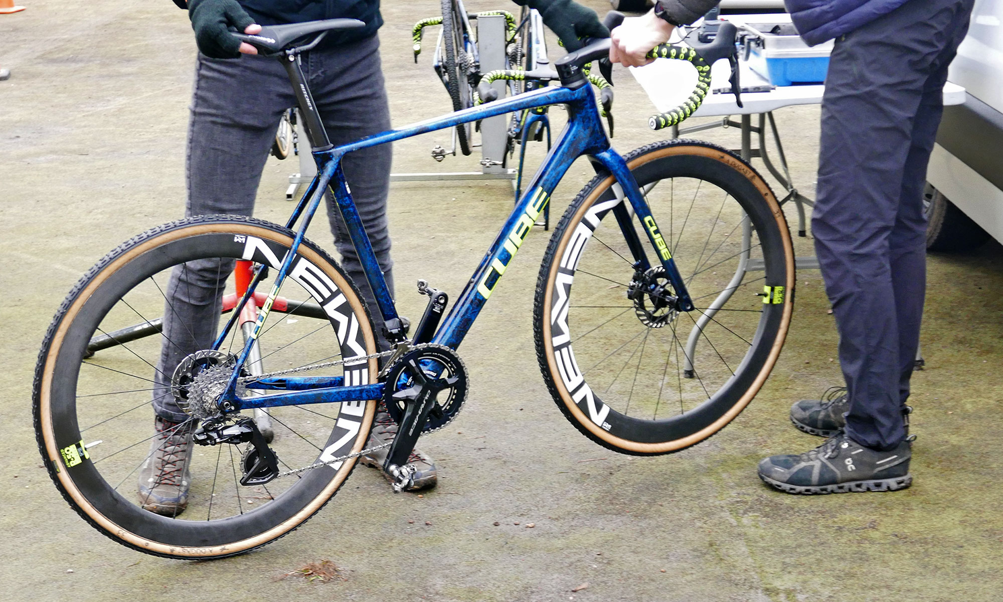 Prototype updated CeramicSpeed OSPW for Shimano Di2, shopped around the team pits on a Cube Cross Race bike