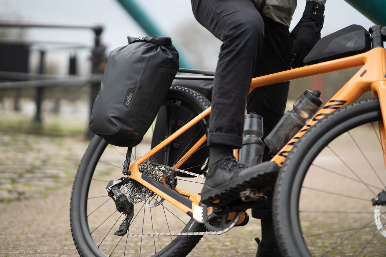Tailfin 16-liter Pannier launch tapered design