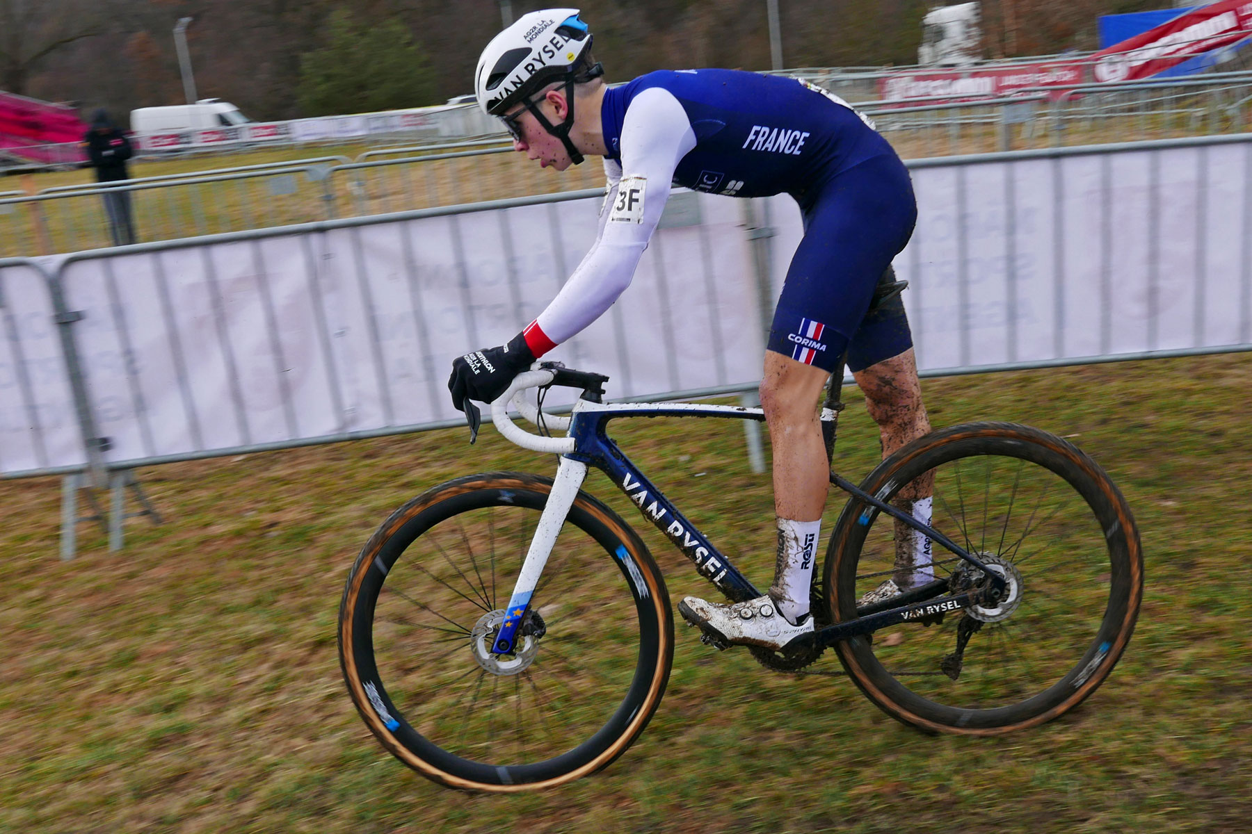 Pro Bike Check: Van Rysel RCX Pro cyclocross bike of Aubin Sparfel at 2024 CX Worlds, photo by Cory Benson, racing