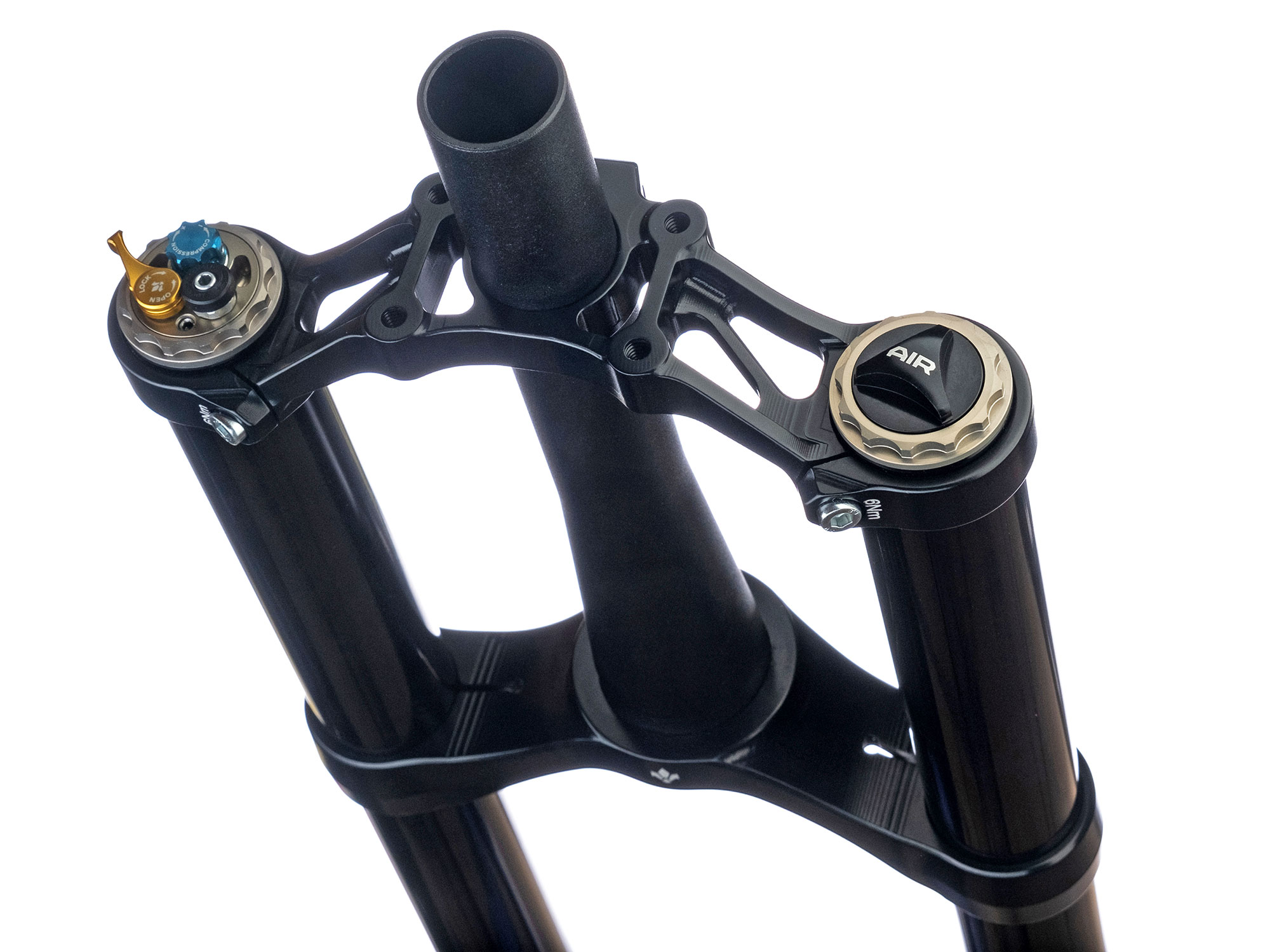 2024 Formula Belva lightweight double-crown enduro mountain bike fork, upper crown detail