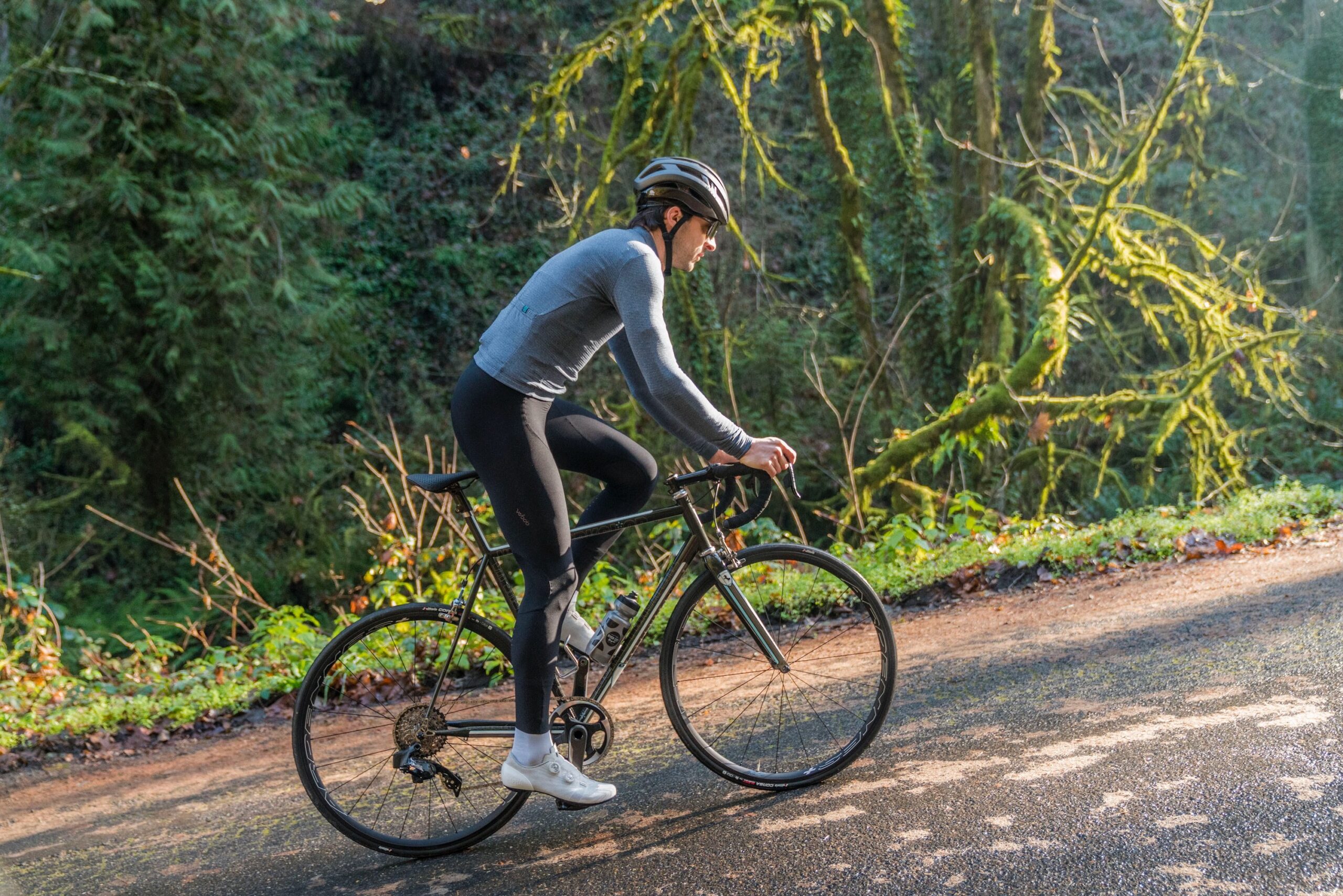 Climbing on the HED Ardennes RA Black road bike wheels