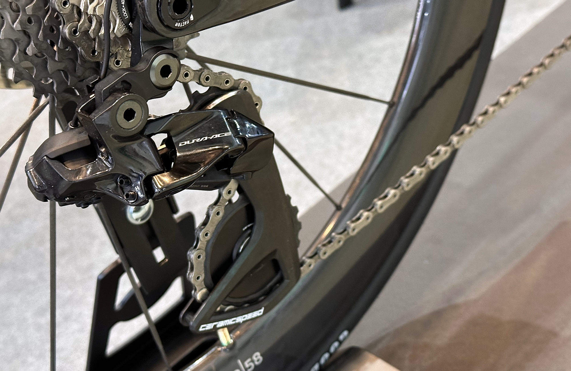 ceramicspeed OSPW RS alpha solid wheels pulley cage for road and gravel