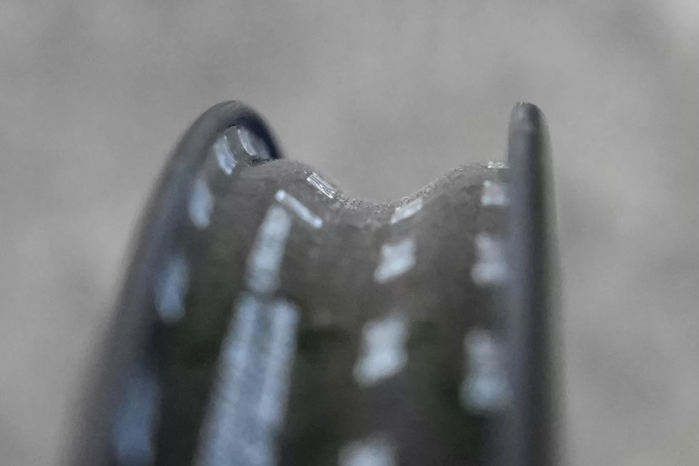 A closer look at the hooked rim of the Hunt Aerodynamicist road wheels