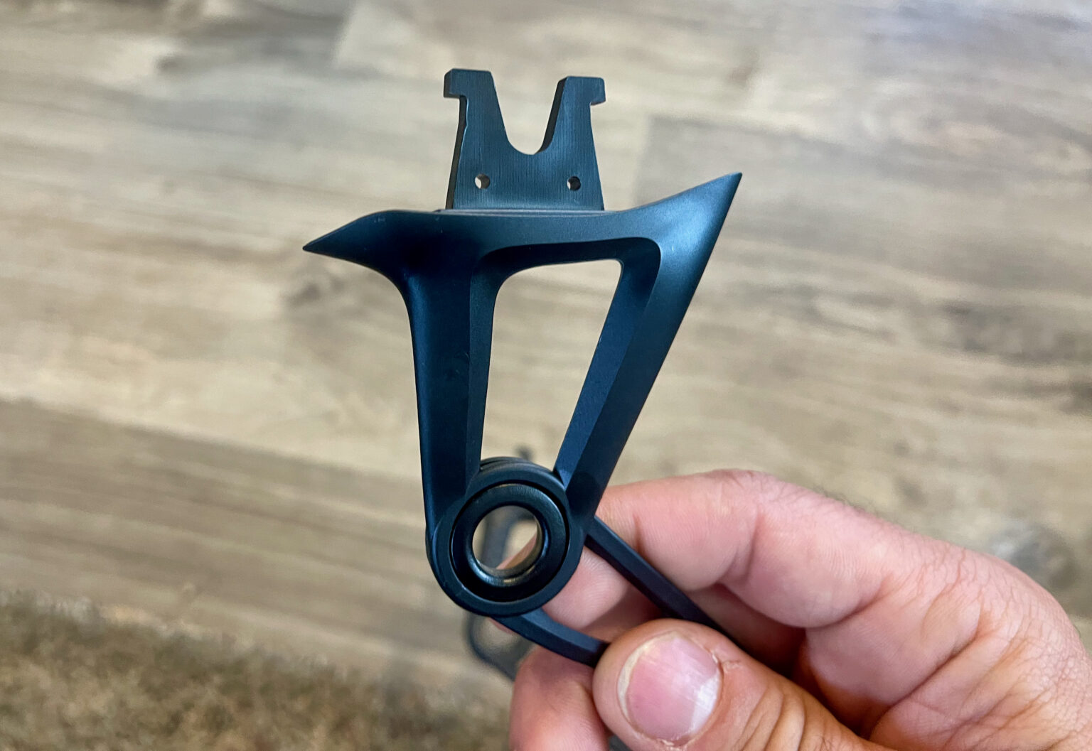 HighBar Helmet in put