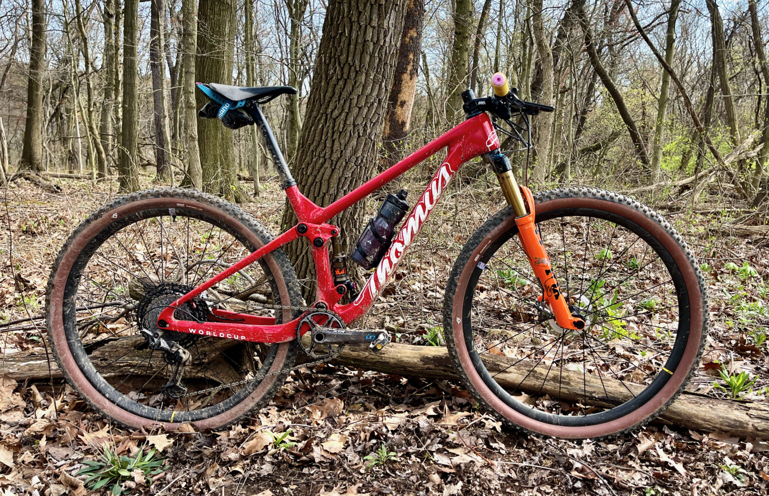 Hutchinson Python 3 on bike