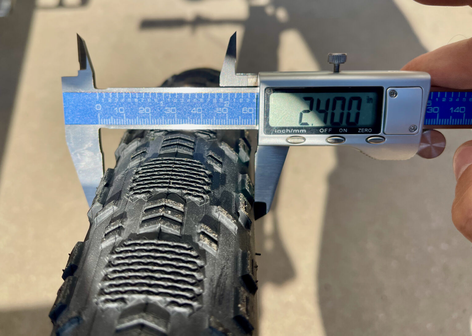 Maxxis Aspen ST measured width