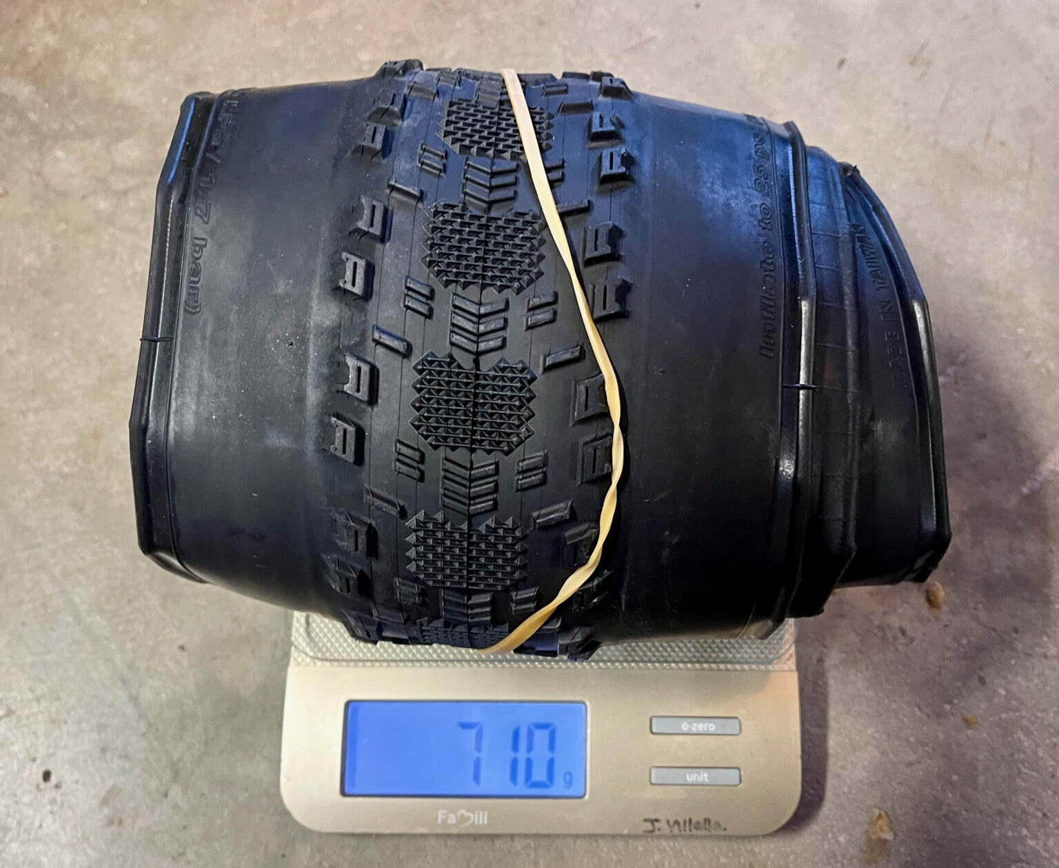 Maxxis Aspen ST weight