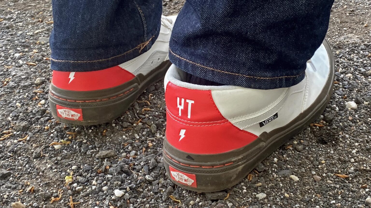Vans x YT Industries Live Uncaged Off The Wall limited edition shoe collabo, heel logos