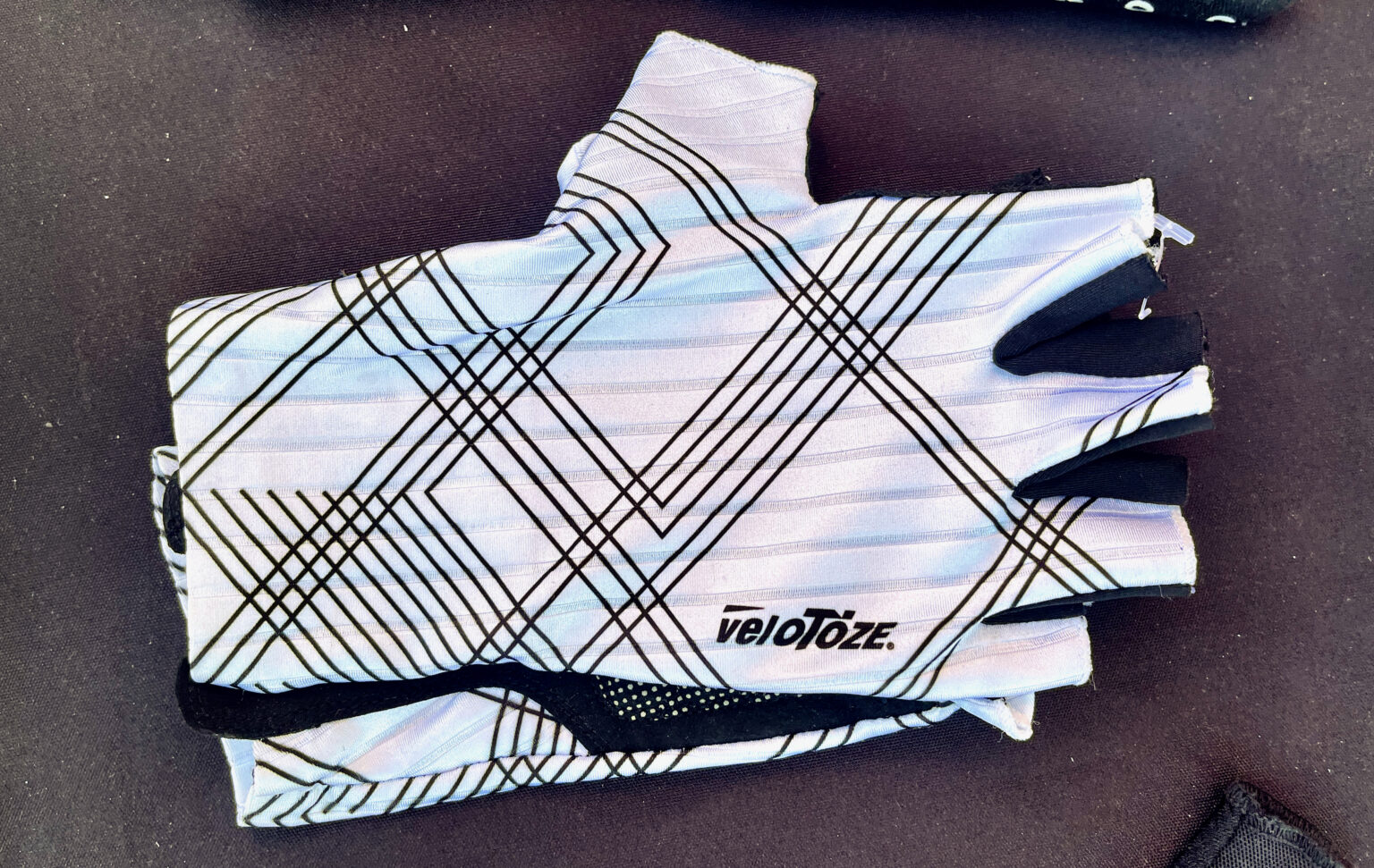 VeloToze TT gloves