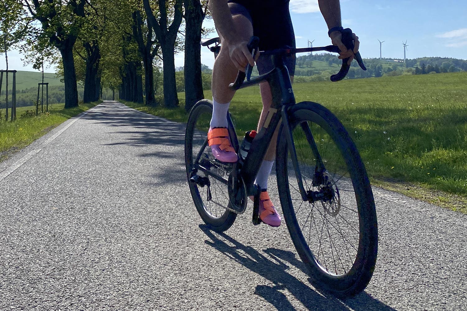 3T Strada Italia all-new fat tire aero carbon road bike made-in-Italy, road riding