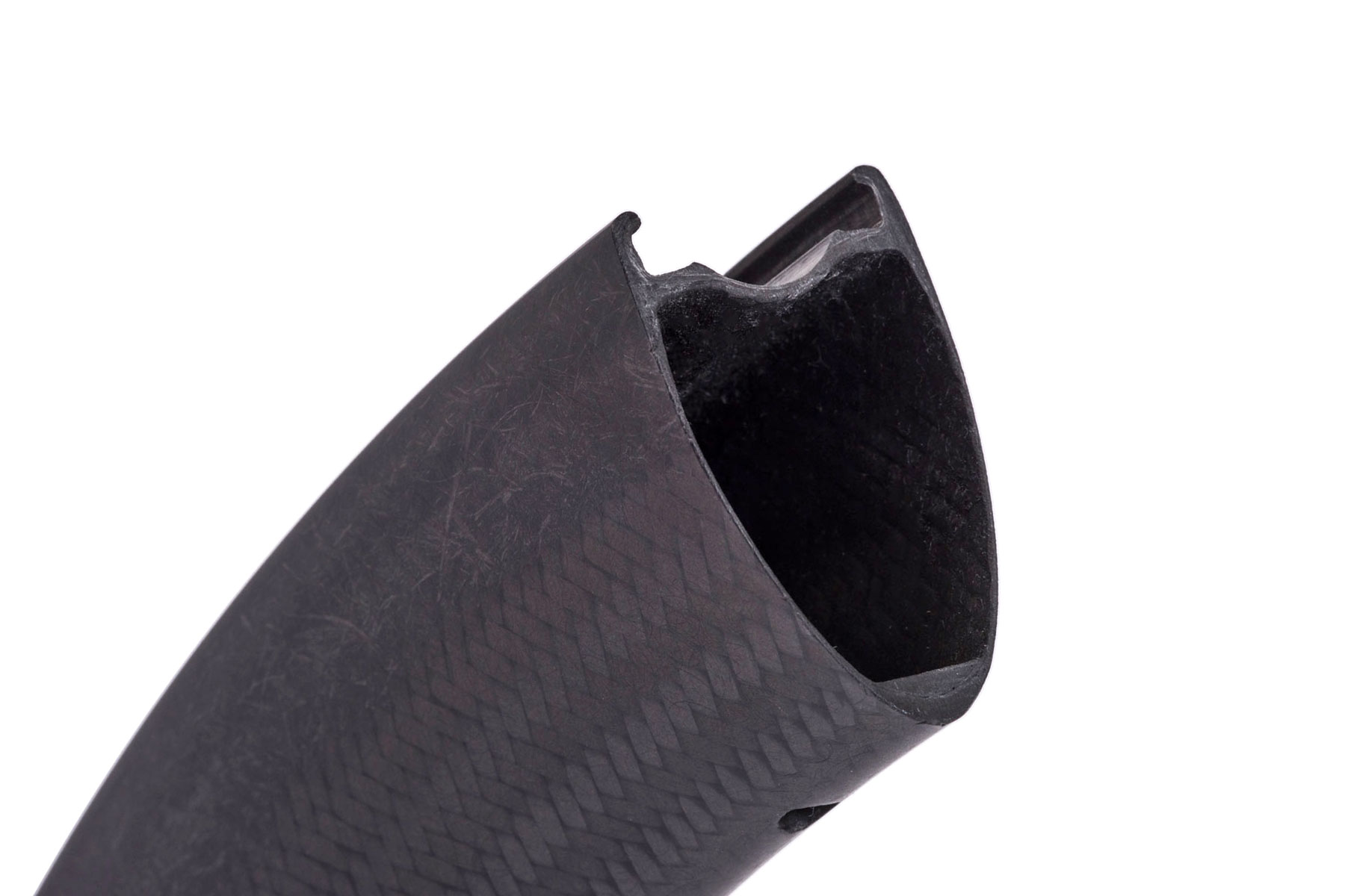 Hunt Sustain 42 Carbon Disc affordable recycled carbon wheels made more sustainable in Europe, rim profile