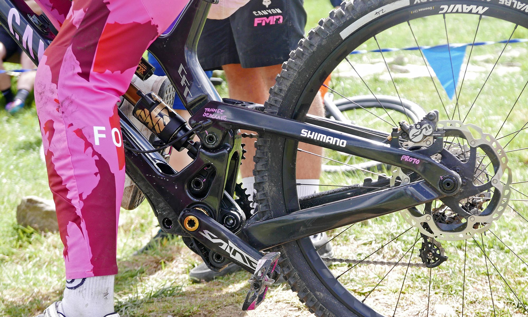 Canyon Sender CFR prototype carbon high single-pivot downhill race DH bike, non-driveside rear triangle detail
