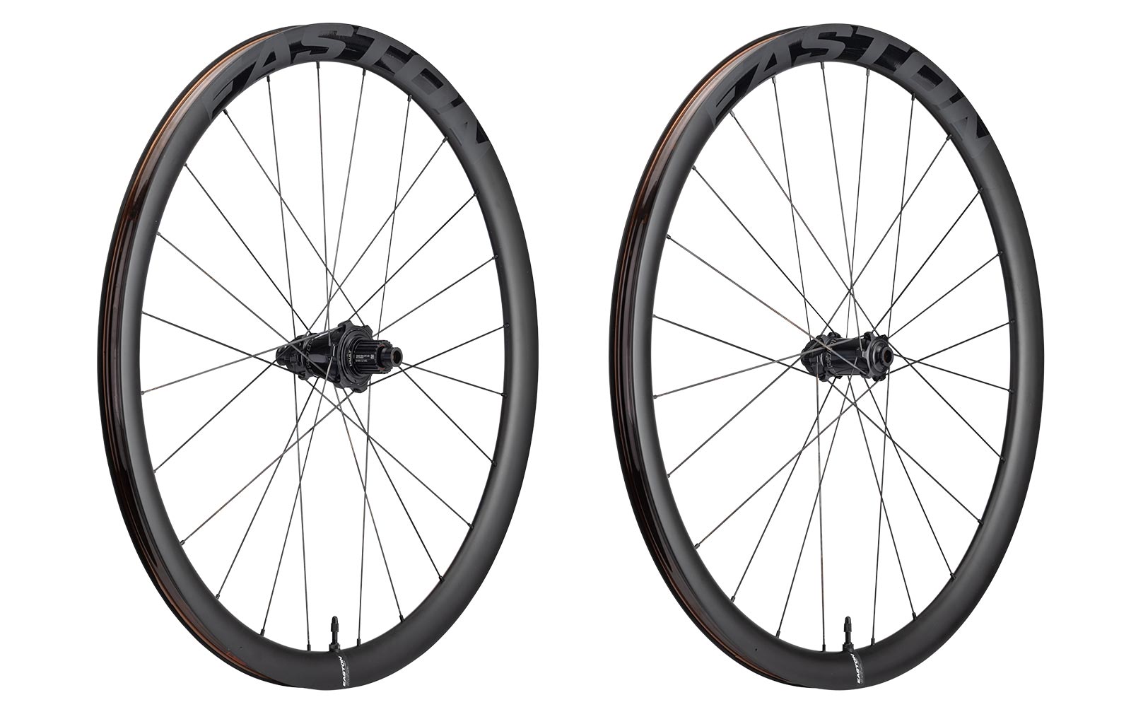 Easton EC90 ALX mid-depth aero carbon gravel wheelset