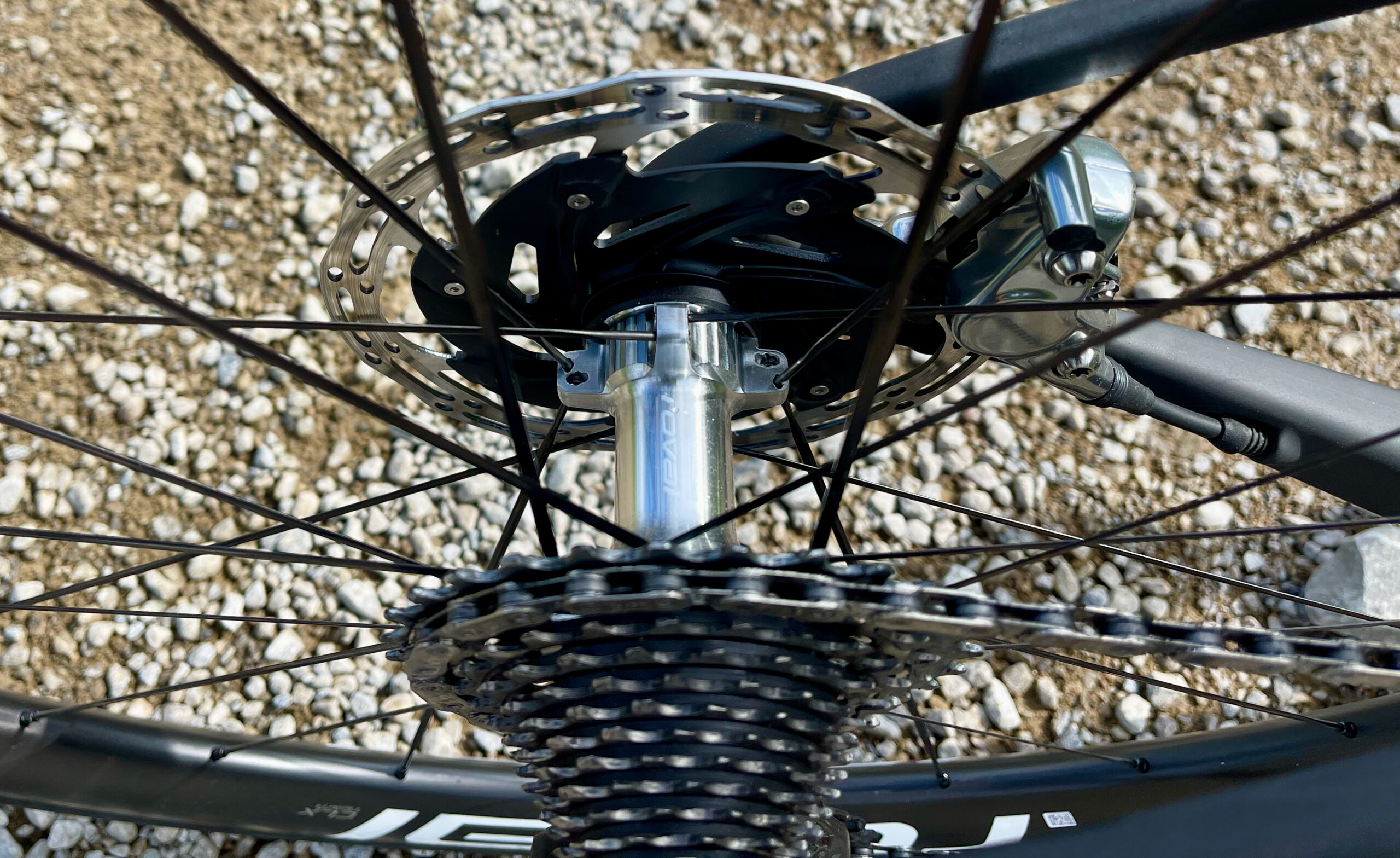 Roval Rapide CLX II Team Wheelset rear hub